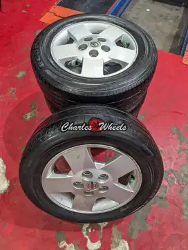 Nissan Serena R15 + Ban