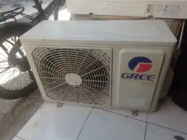 Outdoor ac gree 1/2pk r32 ori