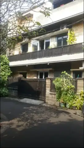Kos Mampang 8 Residence Ac Wifi lokasi Tenang Nyaman