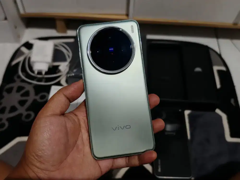 Vivo X200 biasa (bkn pro) 12/256gb silver fullset ori resmi