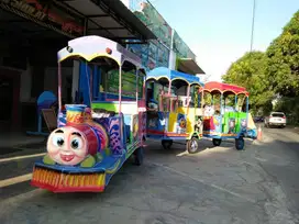 Odong odong Kereta Panggung Wahana Pasa Malam Kereta Motor Thomas