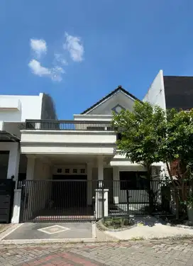 DIJUAL RUMAH MINIMALIS SIAP HUNI VILLA VALENSIA 2 LANTAI 4 KT