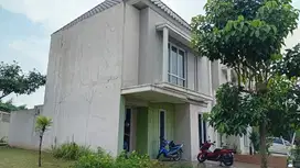 Cluster latigo redy unit 200 meter ke Boulevard Gading Serpong