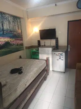 disewakan studio full perabot lt 18 Casablanca East Residence