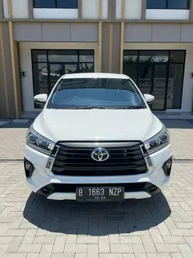 TOYOTA INNOVA REBORN 2.0 V AT 2021 PUTIH