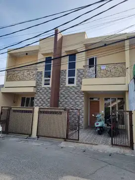 Rumah 2 Lt tangerang