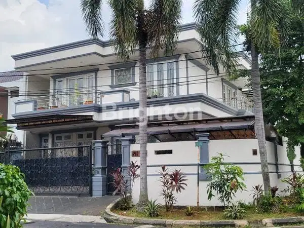 Dijual rumah Pondok indah, siap huni, lokasi strategis,keamanan 24 jam
