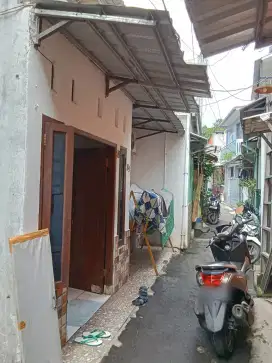 Rumah minimalis dlm kavlingan dgn one gate system