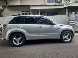 Jual untuk pemakai ..suzuki Grand vitara 2008 ..mulus bersih