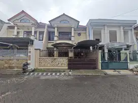 Dijual Murah Rumah 2 lantai siap huni   Dharmahusada Mas