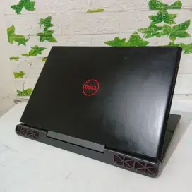 Dell Inspiron 15 core i7 Nvidia GTX 1050 Ti 16/512/500 Gb