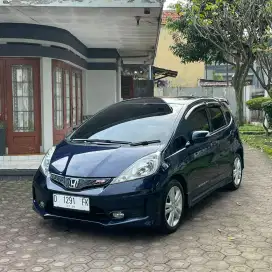 HONDA JAZZ GE8 2011 RS automatic 
Low KM 62 rb