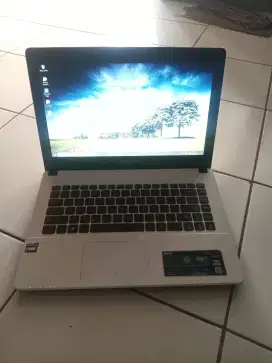 Laptop Asus X452E