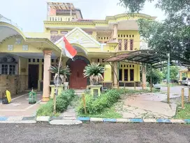 Rumah Kokoh 2 Lt. Sudah Renovasi Dalam Cluster Graha Raya