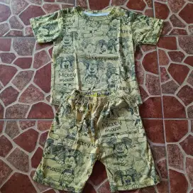 Baju setelan anak usia 3 - 4 tahun