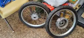 Pelek  vario 125 dan 150