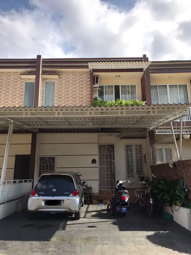 Dijual rumah strategis dikota bogor