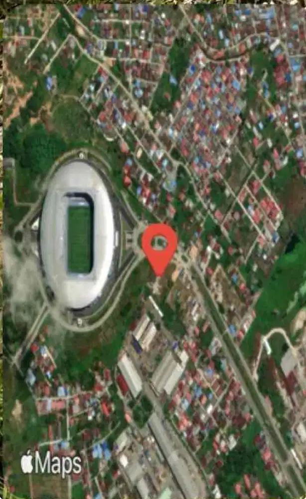 DiSewakan  tanah kecil disamping stadion batakan