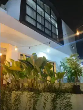 Rumah Villa dekat BSD