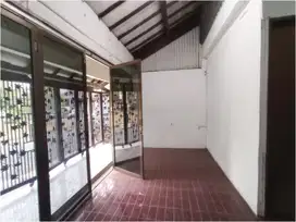 Rumah 2lantai dekat miko mall , GTO Kopo , siap huni nyaman dan aman