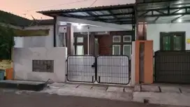 Dikontrakan rumah taman harapan baru lahan luas harga murah
