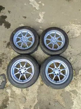 Velg ce28 RT R15 4x100/114 lbr7/8 et35/25 sepaket ban