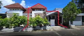 Dijual Rumah Makassar sekitar Jalan Tamalate, Jl Monumen Emy Saelan