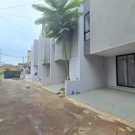 Ambil rumah di condet jakarta timur cuma  boking 10 jutahrga 1.8 m