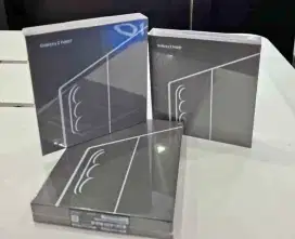 Galaxy Fold 7 12/512 Free Case Original