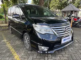 DP MURAH Nissan Serena 2.0 Highway Star Bensin-AT 2017 Hitam CBZMB