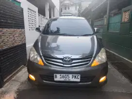 Innova Diesel G 2.4 2010 Manual