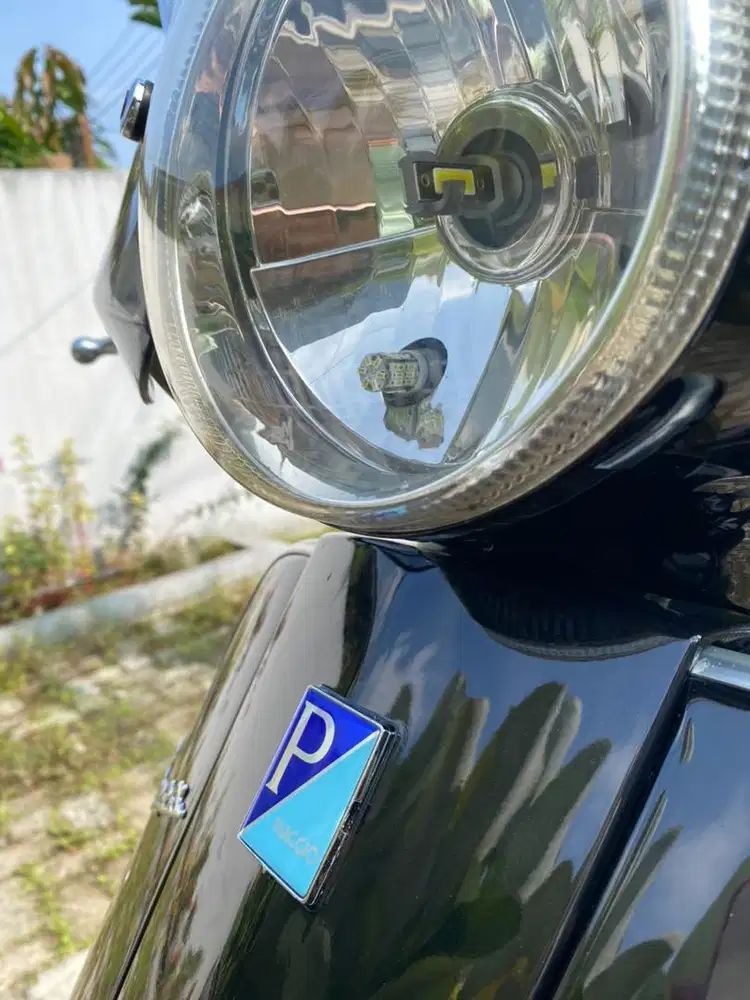 Piaggio Vespa LX150 2012