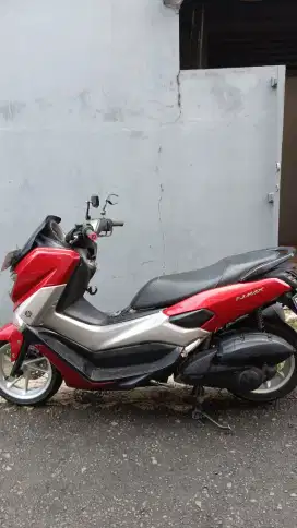 Nmax Old warna merah