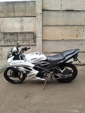 Kawasaki ninja RR SE 2012 Mesin Cakep Bagus Lengkap