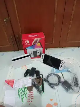 Nintendo Switch oled Garansi On
