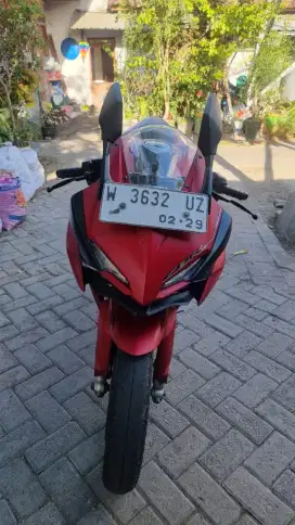 UD ENY MOTOR - Honda CBR 250 ABS thn 2018 mulus