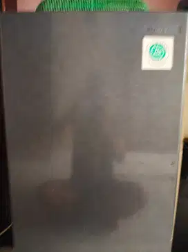 Kulkas sharp 1 pintu, kondisi 90% mulus
