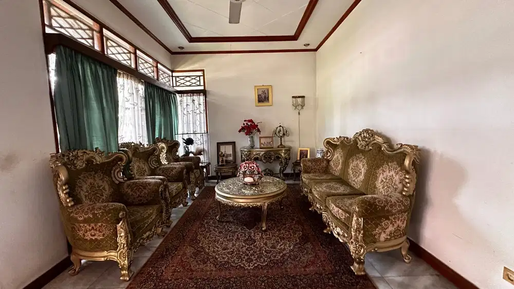 Di jual cepat ! Town House Pejaten Barat