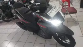 VARIO 125 2017 OKe  cas/ kredit DP 700