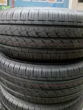 BAN R16 BRIDGESTONE DURAVIS R606A HIACE PREMIO