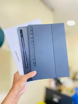 Samsung Tab S8 wifi + keyboard