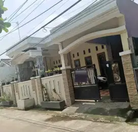 Rumah fresh siap huni jual cepat Bu sarigaperi Jatibening