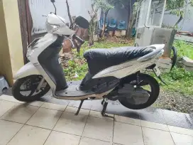 MIO SPORTY PUTIH, THN 2008
