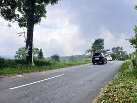 Tanah Tepi Jl Raya Kemuning - Cocok Untuk Buka usaha