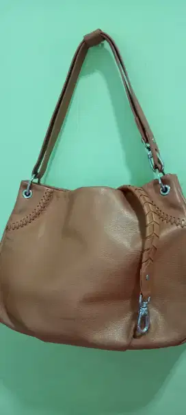 Tas wanita elegant
