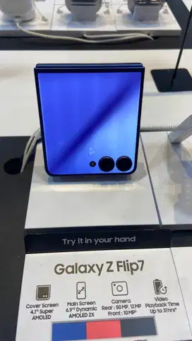 Samsung galaxy Z Flip7 RAM12 ROM256GB