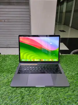 Jual Macbook pro 2019 TB 16/256