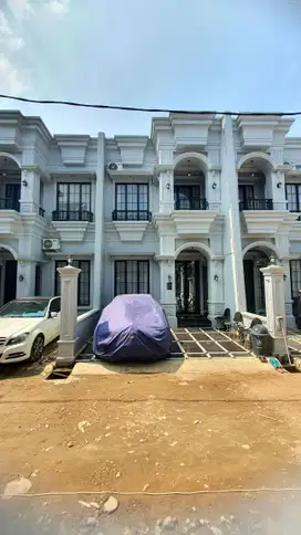 Di Jual Rumah Para Sultan Depok 2 Lantai Di Kalimulya Depok
