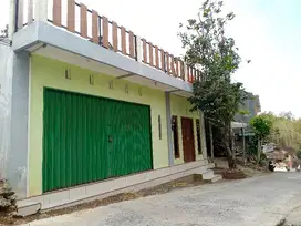 Rumah dan tanah siap huni dekat jalan raya di Gunungkidul