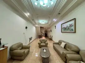 Ruko 4.5 Lantai Jl. Tapanuli Siap Huni